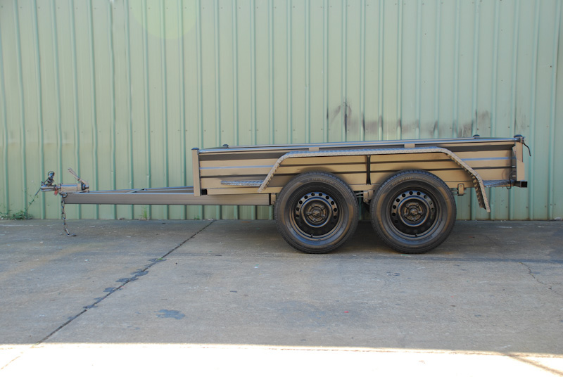 CL032-heavy-duty-tandem-trailer-large (1)